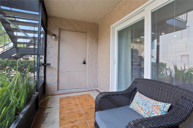 Building Photo - 1154 Paseo Del Sol