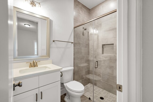 Building Photo - 32336 Noble Crk Dr