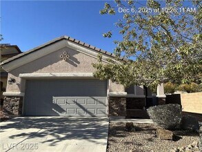 Building Photo - FURNISHED SINGLE STORY LOCATED IN THE HENDERSON AREA!!