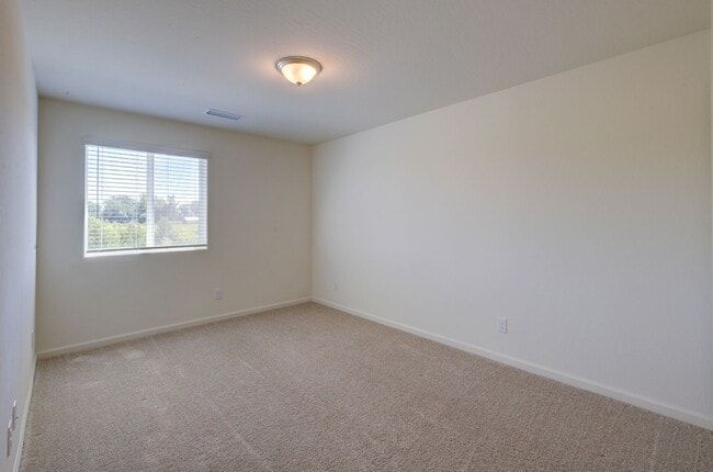 Building Photo - 6313 E Meritage Dr
