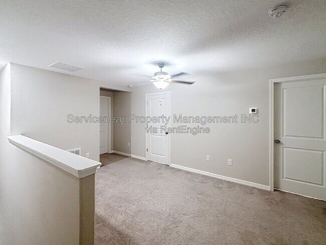 Building Photo - 9528 Pembrooke Pines Dr