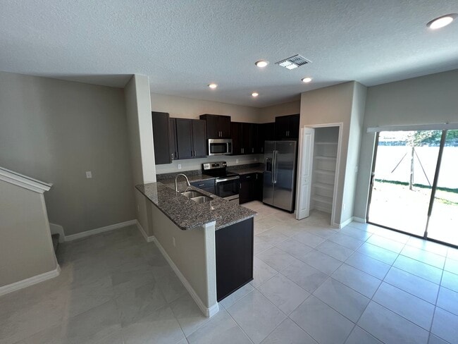 Building Photo - 9605 Mulberry Marsh Ln