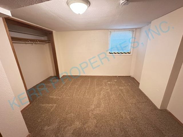 Building Photo - 4920 NE 35th Ave