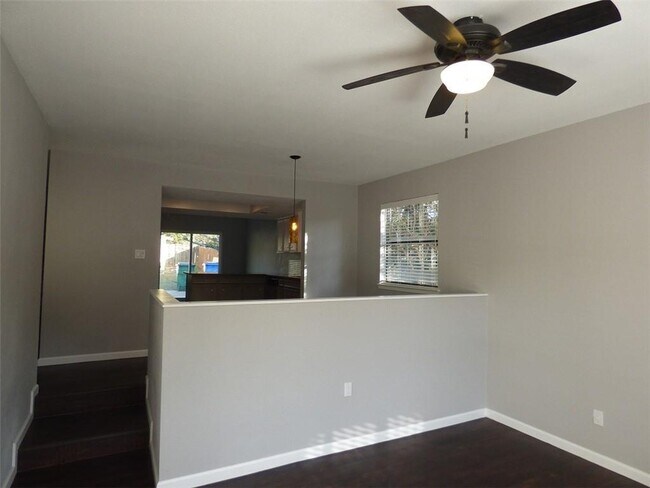 Building Photo - 6107 La Mesa St