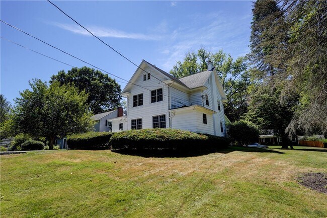 Building Photo - 106 Ellingwood Dr