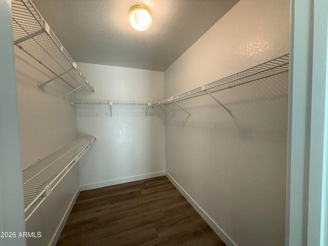 Building Photo - 1449 E McNair Dr