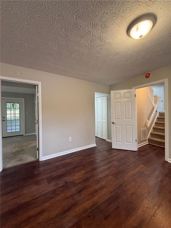 Building Photo - 8856 Gateridge Ct