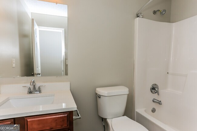 Building Photo - 2753 Elkmont Ridge SW