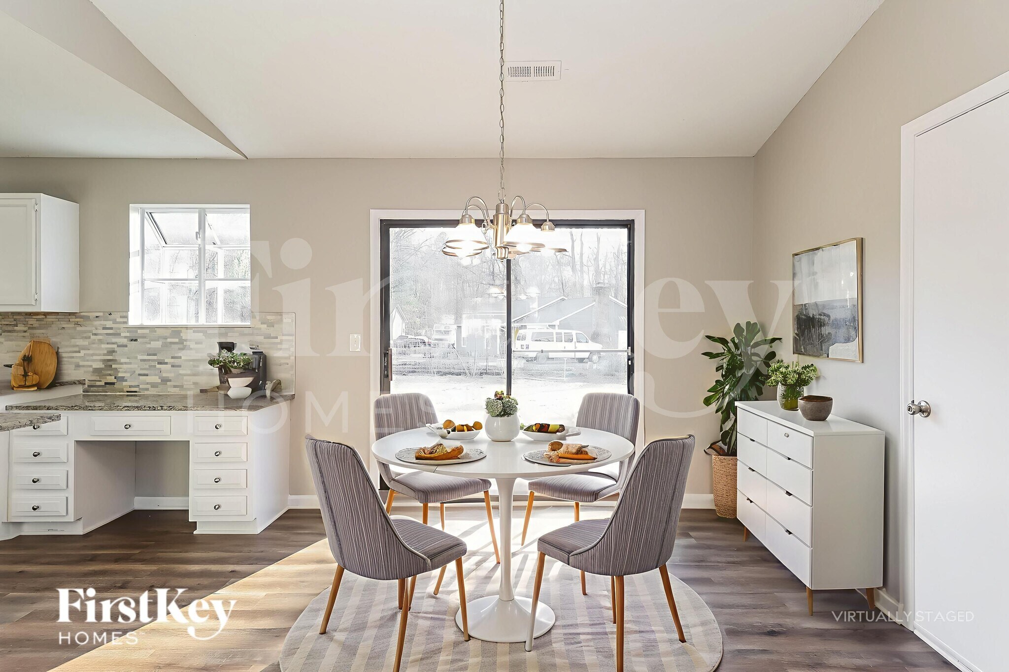 Building Photo - 5800 Old Meadow Rd