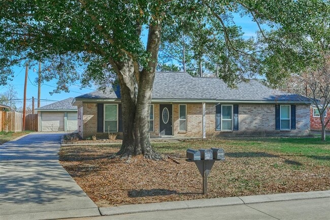 Building Photo - 29030 Deadwood Ln