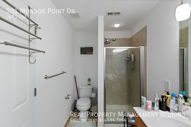 Building Photo - 201 Monroe Point Dr