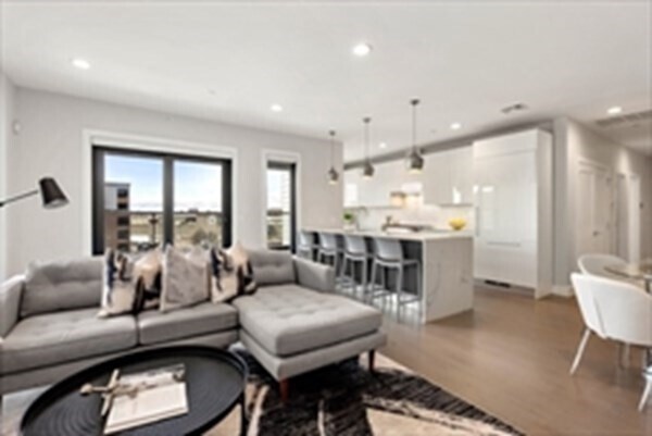 Building Photo - 34 A St