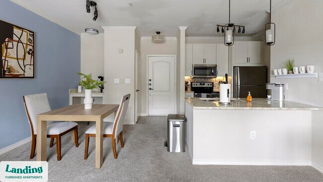 Building Photo - 6101 N Riverside Dr