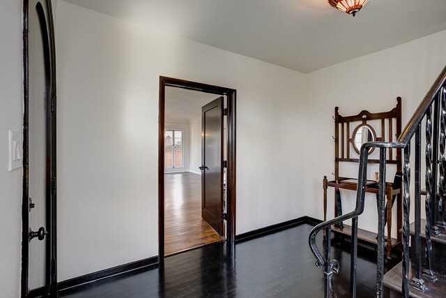 Building Photo - 848 S Curson Ave