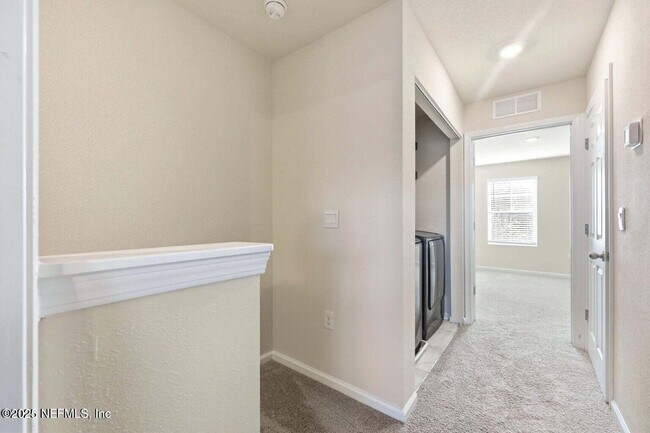 Building Photo - 86768 Mainline Rd