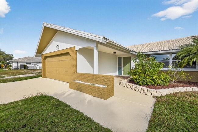 Building Photo - 4001 Topsail Trail