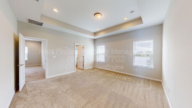 Building Photo - 167 Windermere Way