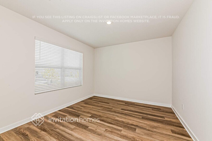 Building Photo - 18306 Wheathouse Pl