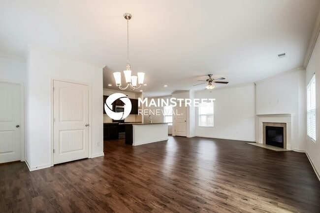 Building Photo - 4 Bedroom Pet-Friendly Home in Fultondale, AL with Main Street Renewal
