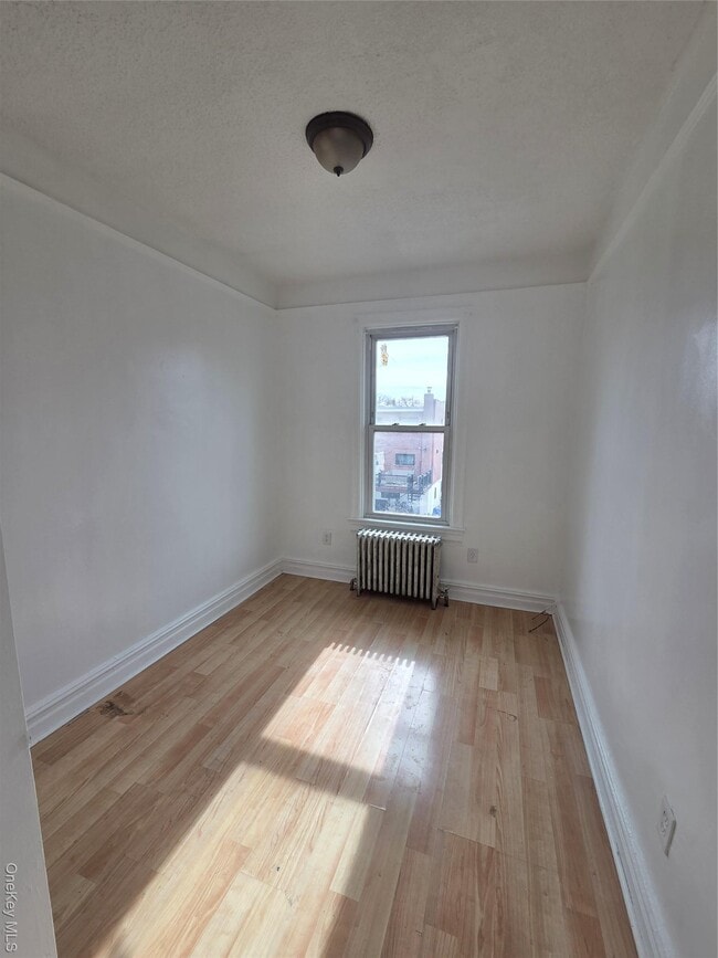 Building Photo - 3561 Ropes Ave