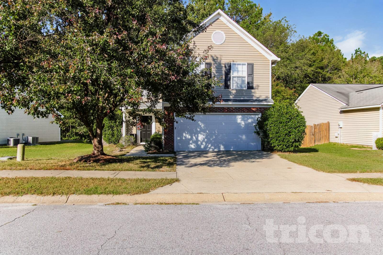 Building Photo - 558 Robins Egg Dr