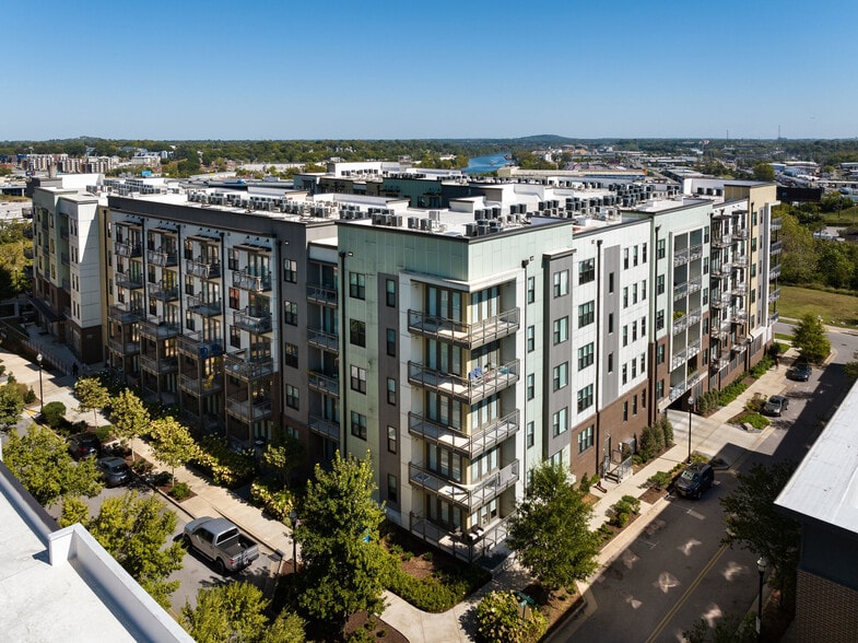 River House (TN) apartments — community photo - River House (TN)