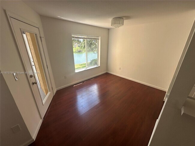Building Photo - 2341 NW 33rd St