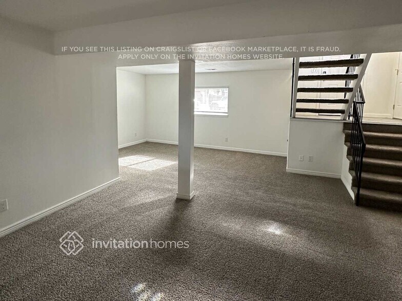 Building Photo - 5988 S Odessa Cir