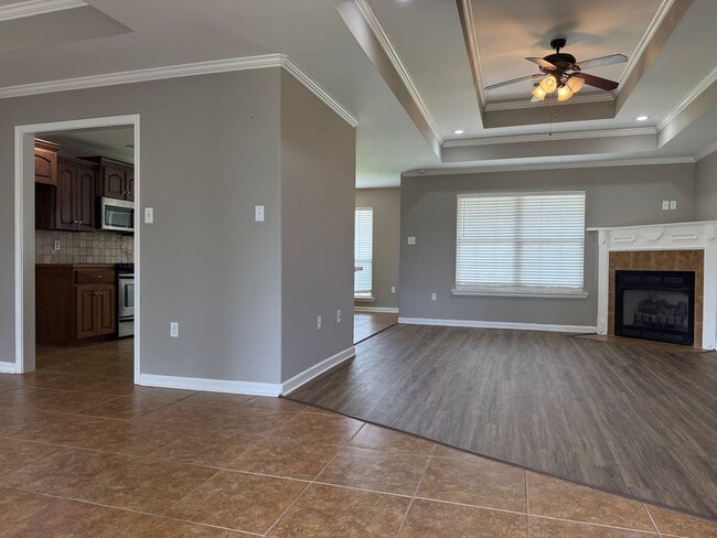 Building Photo - 2313 Richland Park Dr