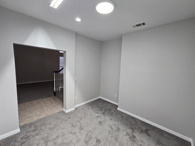 Building Photo - 4241 Arbor Ln