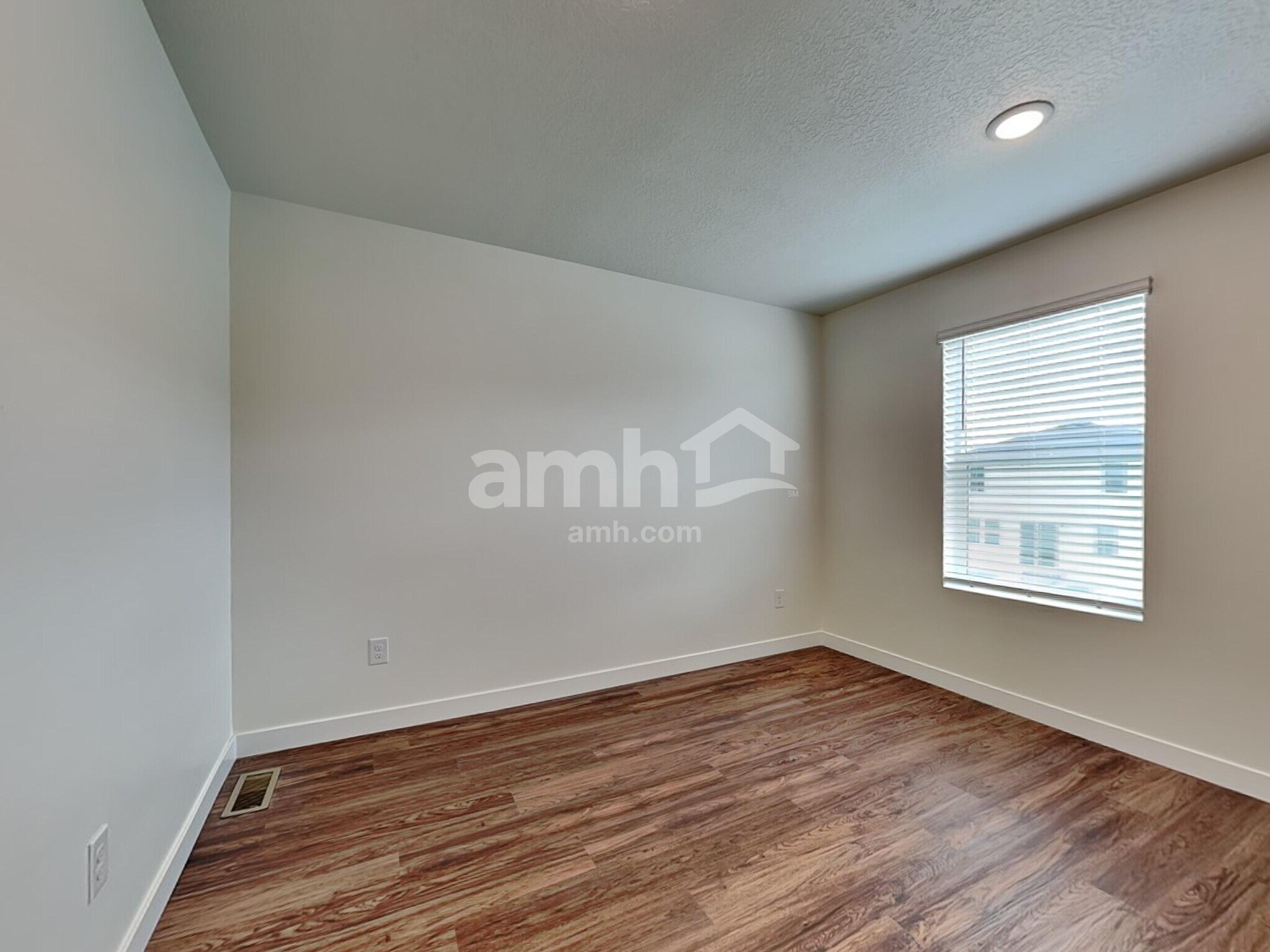 Building Photo - 3572 N Annabell St