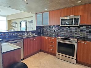 Building Photo - 2 br, 2 bath Condo - LA PERLA