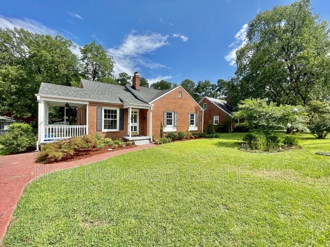 Building Photo - 122 Camellia Dr