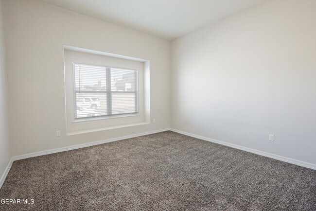 Building Photo - 13652 Glen Vista Ln