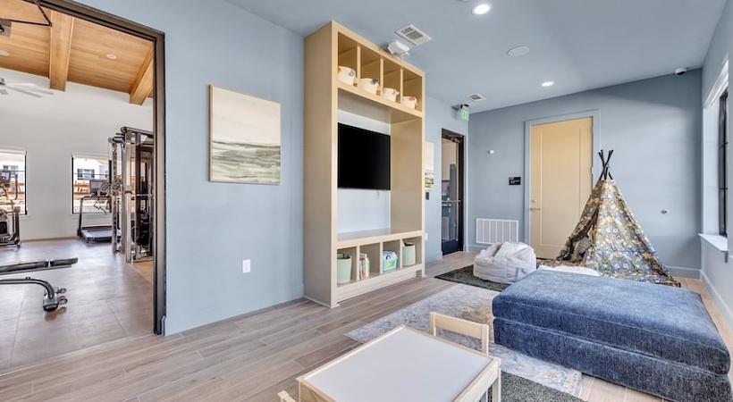 Building Photo - 216 Flint Rdg Rd