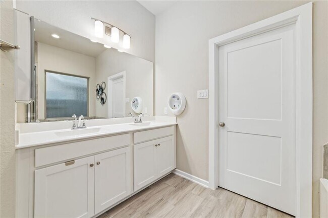 Building Photo - 23210 Teton Glen Ln