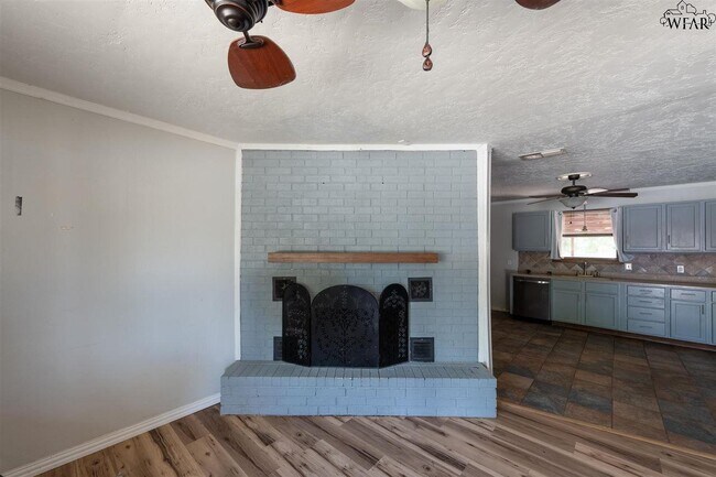 Building Photo - 4661 Briarwood Dr