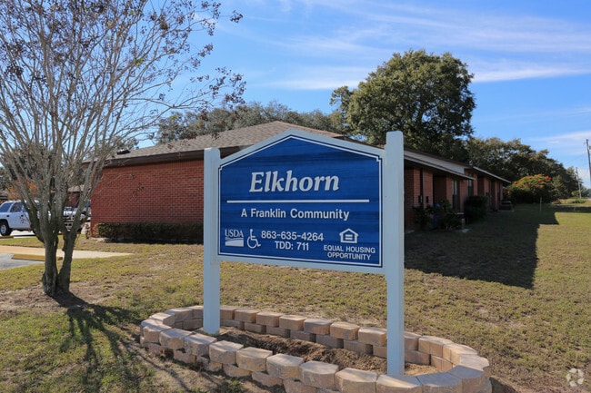 Building Photo - Elkhorn