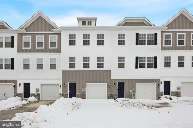 Building Photo - 163 Sandy Rdg Rd