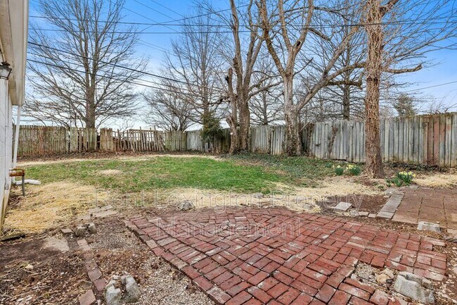 Building Photo - 3633 King Arthur Dr
