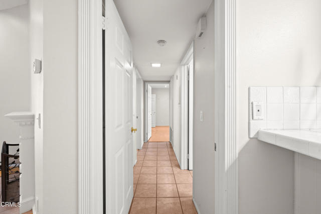 Building Photo - 4210 Vía Arbolada