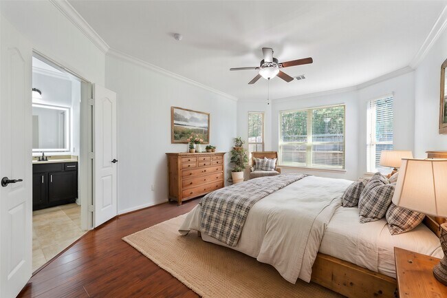 Building Photo - 2642 Tacoma Springs Dr