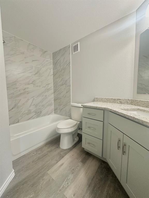Building Photo - 6000 Shepherd Mountain Cove