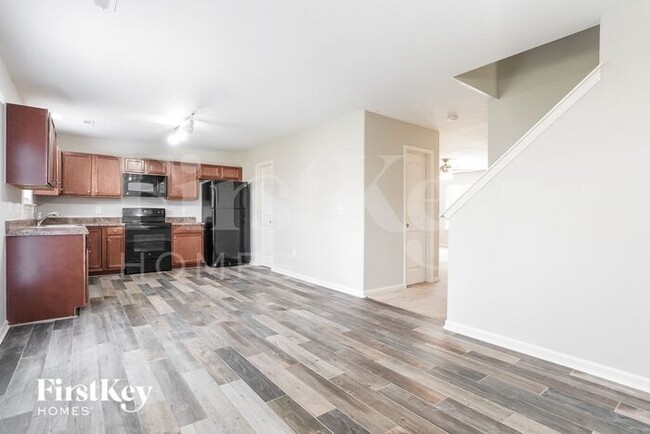 Building Photo - 5429 Sky Hill Dr