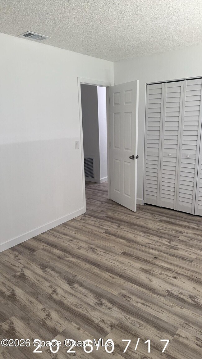 Building Photo - 1418 Paley Cir SE