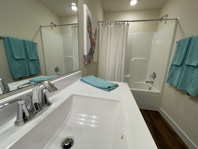 Building Photo - Heron | 3 Bed 2.5 Bath | Garage | 1800 sf | from $2759 All-Inclusive Rent Pricing | 6, 7, 8, 9, 1...