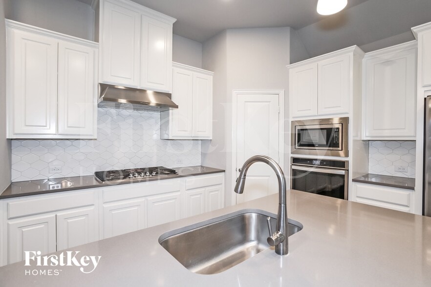 Building Photo - 1621 Everitt Trail