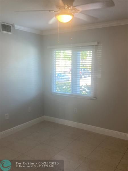 Building Photo - 750 SW 138th Ave