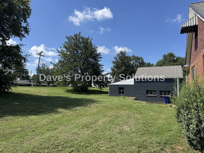 Building Photo - Spacious Living on ~1 Acre! | 3-Car Garage + Extra Covered Parking | Landscaping Included!