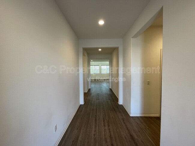 Building Photo - 1023 Haviture Wy